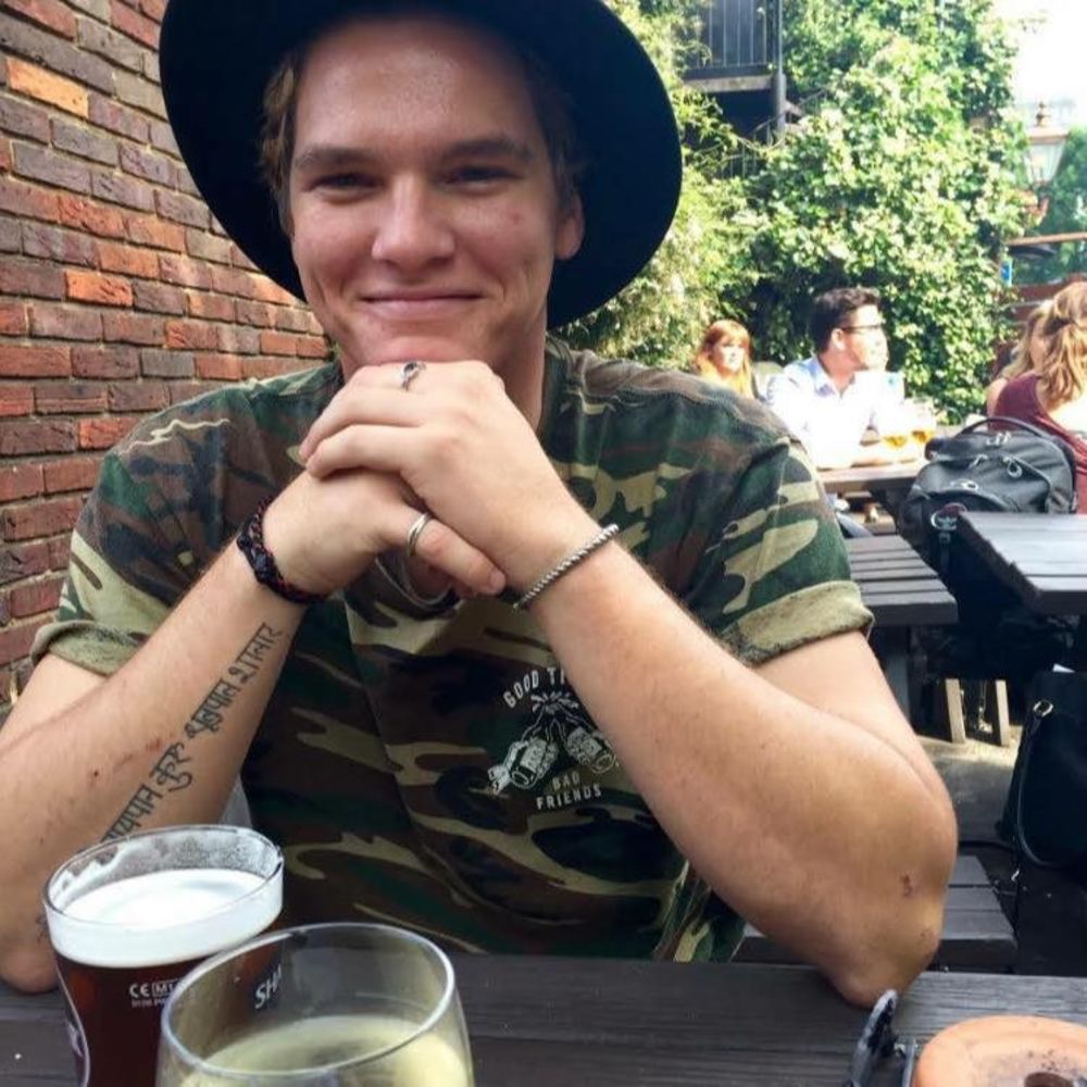 Meet your Posher, Peter